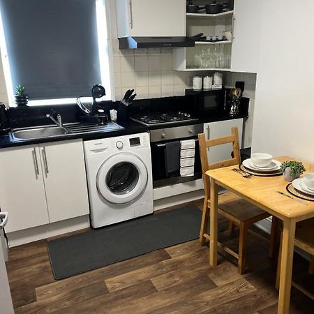 Dalston 1 Bedroom Flat London Exterior photo