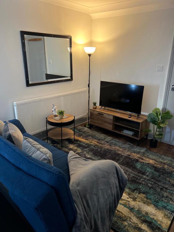 Dalston 1 Bedroom Flat London Exterior photo